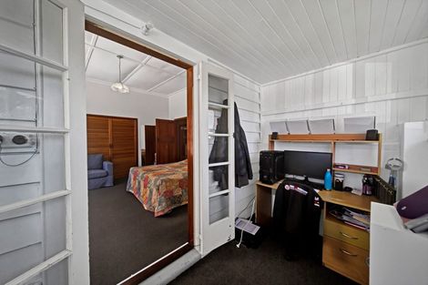 Photo of property in 16 Dixon Avenue, Hawera, 4610