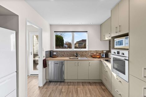 Photo of property in 1/15 Marriotts Road, North New Brighton, Christchurch, 8083