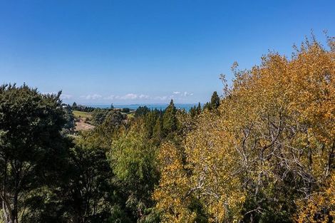 Photo of property in 142 Wade River Road, Wade Heads, Whangaparaoa, 0932