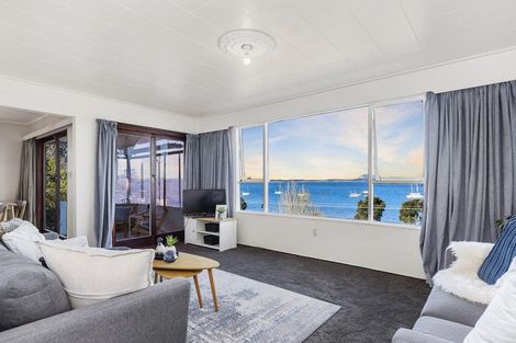 Photo of property in 39 Harbour View Road, Omokoroa, 3114