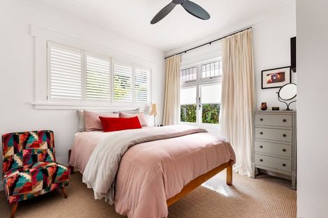 Photo of property in 14 Corry Avenue, Bluff Hill, Napier, 4110