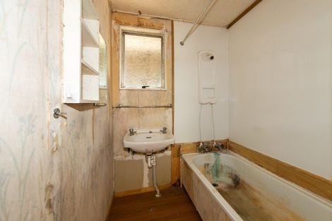 Photo of property in 19 Caernarvon Drive, Flaxmere, Hastings, 4120