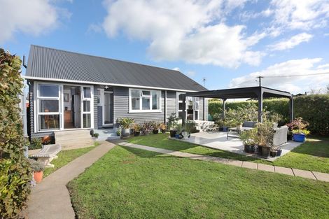 Photo of property in 10 Kittyhawk Row, Bulls, 4818