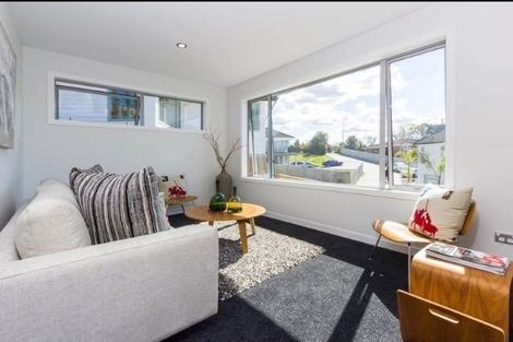Photo of property in 293b Te Atatu Road, Te Atatu South, Auckland, 0610