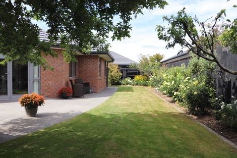 Photo of property in 7 Raranga Street, Marshland, Christchurch, 8083