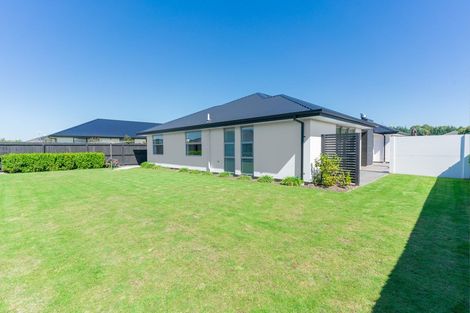 Photo of property in 93 Georgina Street, Marshland, Christchurch, 8083