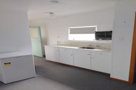 Photo of property in 25 Fulford Street, New Plymouth, 4310