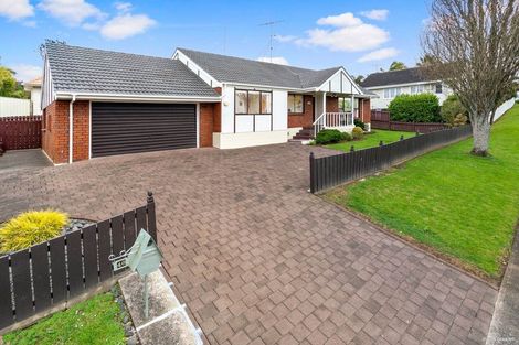 Photo of property in 46 Glenfern Road, Mellons Bay, Auckland, 2014