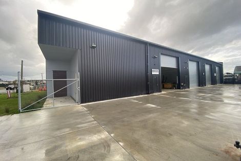 Photo of property in 11 Woodward Street West, Featherston, 5710