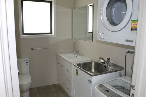 Photo of property in 216a-d Nelson Street, Strathern, Invercargill, 9812