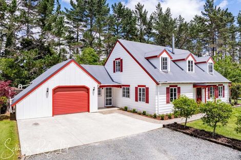 Photo of property in 3251 Paparoa-oakleigh Road, Paparoa, 0571