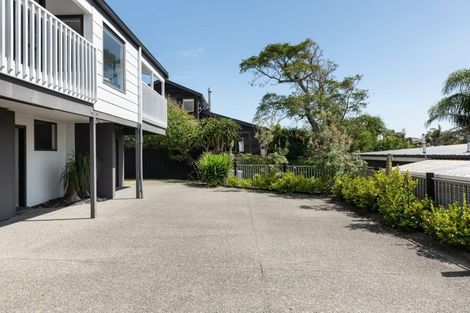 Photo of property in 80 Dickson Road, Papamoa Beach, Papamoa, 3118