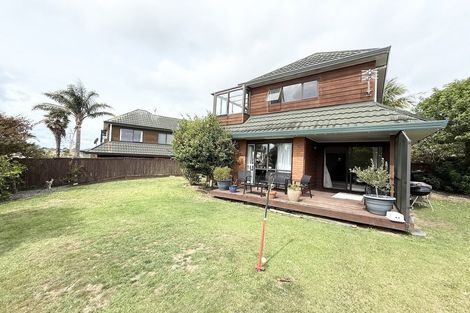 Photo of property in 1/50 Simmental Crescent, Somerville, Auckland, 2014