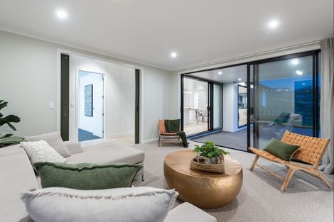 Photo of property in 129 Whakaturou Crescent, Pyes Pa, Tauranga, 3112