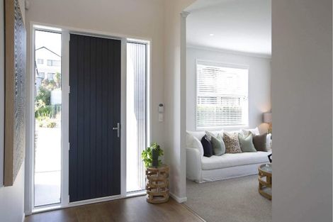 Photo of property in 3 Tawatawa Street, Long Bay, Auckland, 0630