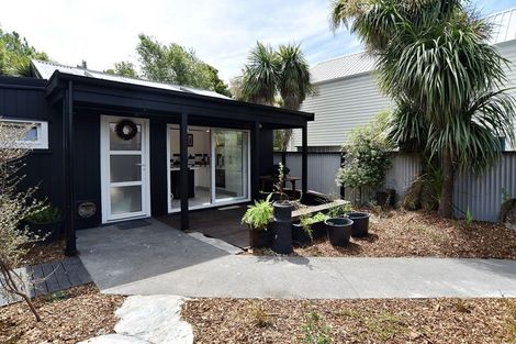 Photo of property in 7a Poulson Street, Addington, Christchurch, 8024