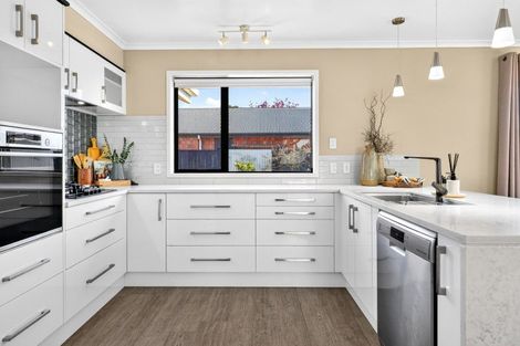 Photo of property in 94 Wentworth Drive, Rototuna North, Hamilton, 3210