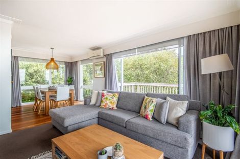 Photo of property in 4/30 Castor Bay Road, Castor Bay, Auckland, 0620