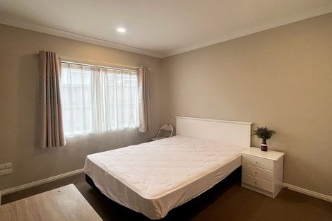 Photo of property in 16 Gumdigger Rise, Silverdale, 0932