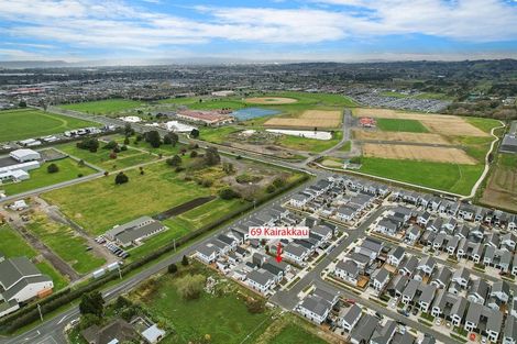 Photo of property in 73 Whare Kauri Road, Papakura, 2110