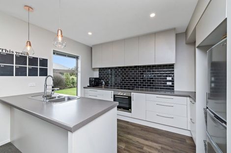 Photo of property in 6 Greenan Place, Doyleston, 7683