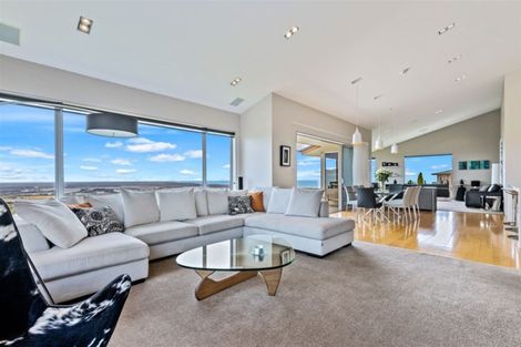 Photo of property in 128 Glenstrae Road, Redcliffs, Christchurch, 8081