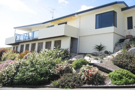 Photo of property in 1 Davies Drive, Atawhai, Nelson, 7010