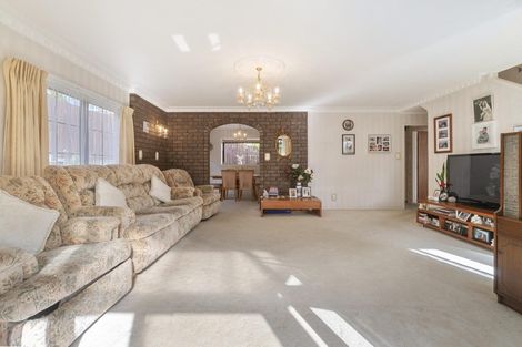 Photo of property in 3/47 Edmonton Road, Henderson, Auckland, 0612