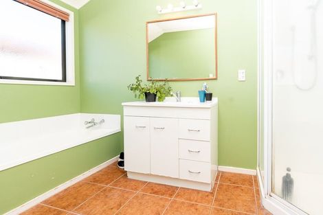 Photo of property in 44 Cranbrook Place, Rototuna North, Hamilton, 3210