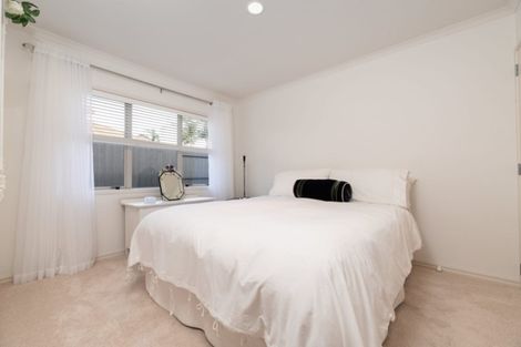 Photo of property in 1 Santa Cruz Drive, Papamoa Beach, Papamoa, 3118