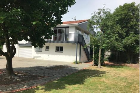 Photo of property in 12 Moorpark Place, Ilam, Christchurch, 8041