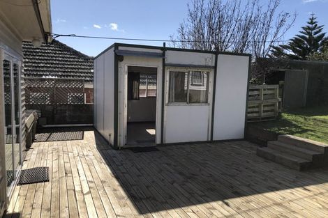 Photo of property in 3 Bould Street, Johnsonville, Wellington, 6037