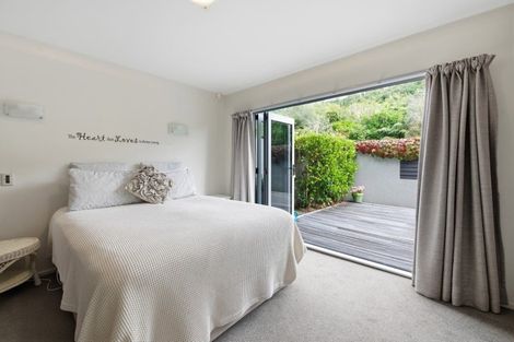 Photo of property in 19 Okareka Loop Road, Lake Okareka, Rotorua, 3076