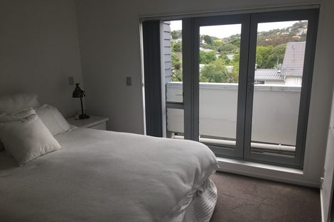 Photo of property in 3/12 Agra Crescent, Khandallah, Wellington, 6035