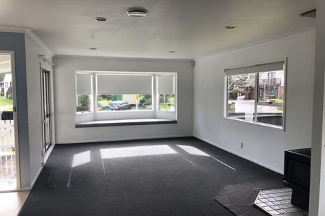 Photo of property in 3 West Harbour Drive, West Harbour, Auckland, 0618