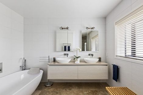 Photo of property in 23 Glucina Avenue, West Harbour, Auckland, 0618