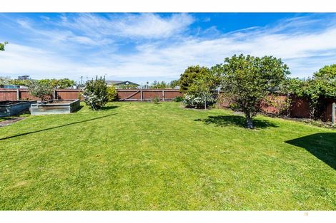 Photo of property in 6 Durham Street, Waimate, 7924