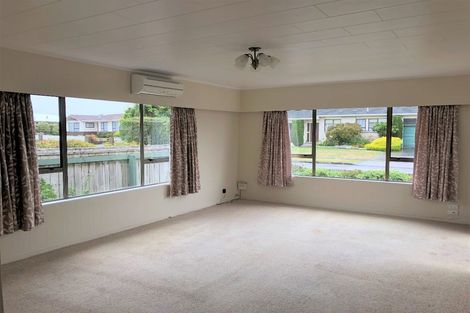 Photo of property in 15 Lindsey Crescent, Springvale, Whanganui, 4501