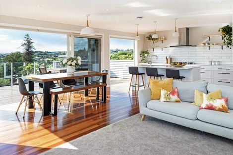 Photo of property in 78 Alexander Street, Cockle Bay, Auckland, 2014