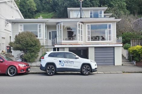 Photo of property in 476 Evans Bay Parade, Hataitai, Wellington, 6021