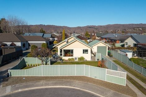 Photo of property in 4 Spruce Close, Alexandra, 9320