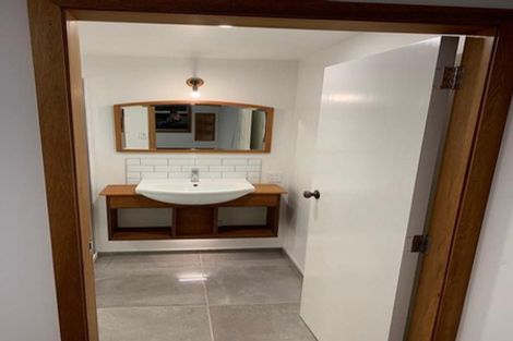 Photo of property in 34 Cannon Hill Crescent, Mount Pleasant, Christchurch, 8081