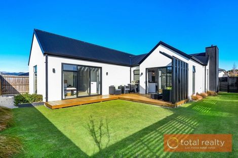 Photo of property in 57 Bradwell Crescent, Halswell, Christchurch, 8025