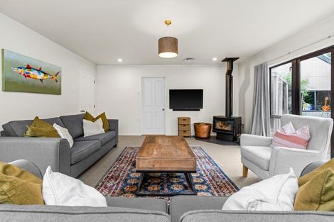 Photo of property in 21a Toop Street, Havelock North, 4130