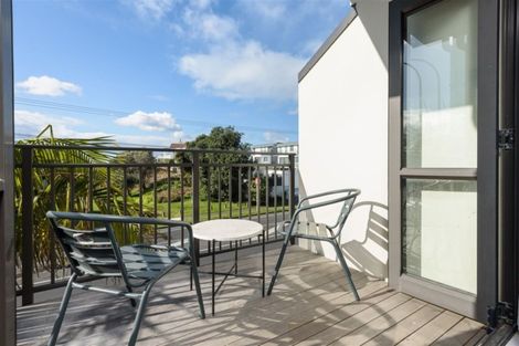 Photo of property in 4/346 Oceanbeach Road, Mount Maunganui, 3116