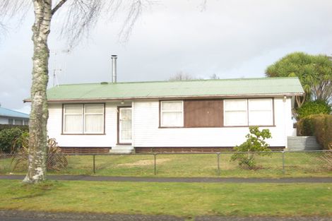 Photo of property in 104 Te Rangitautahanga Road, Turangi, 3334