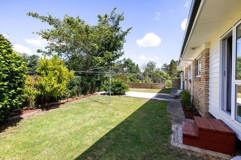 Photo of property in 19 Mabian Crescent, Deanwell, Hamilton, 3206