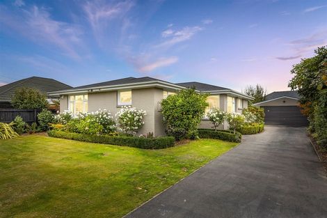 Photo of property in 52 Bourne Crescent, Papanui, Christchurch, 8053
