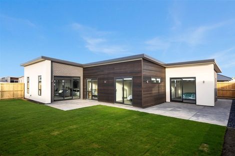 Photo of property in 5 Glen Rosa Lane, Broomfield, Christchurch, 8042