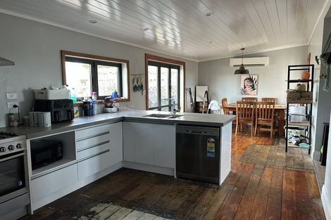 Photo of property in 43 Rifle Range Road, Dinsdale, Hamilton, 3204